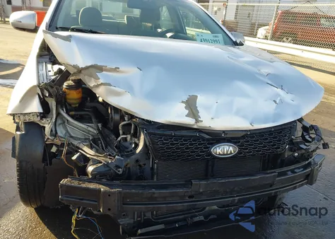 2011 Kia Forte Ex z USA, uszkodzony, nr VIN KNAFU4A26B5449787